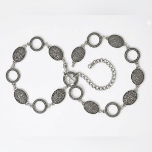 Silver-Toned Medallion Chain Belt